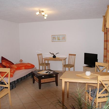 Pension Am Radweg & Ristorante Juani Wriezen Dış mekan fotoğraf