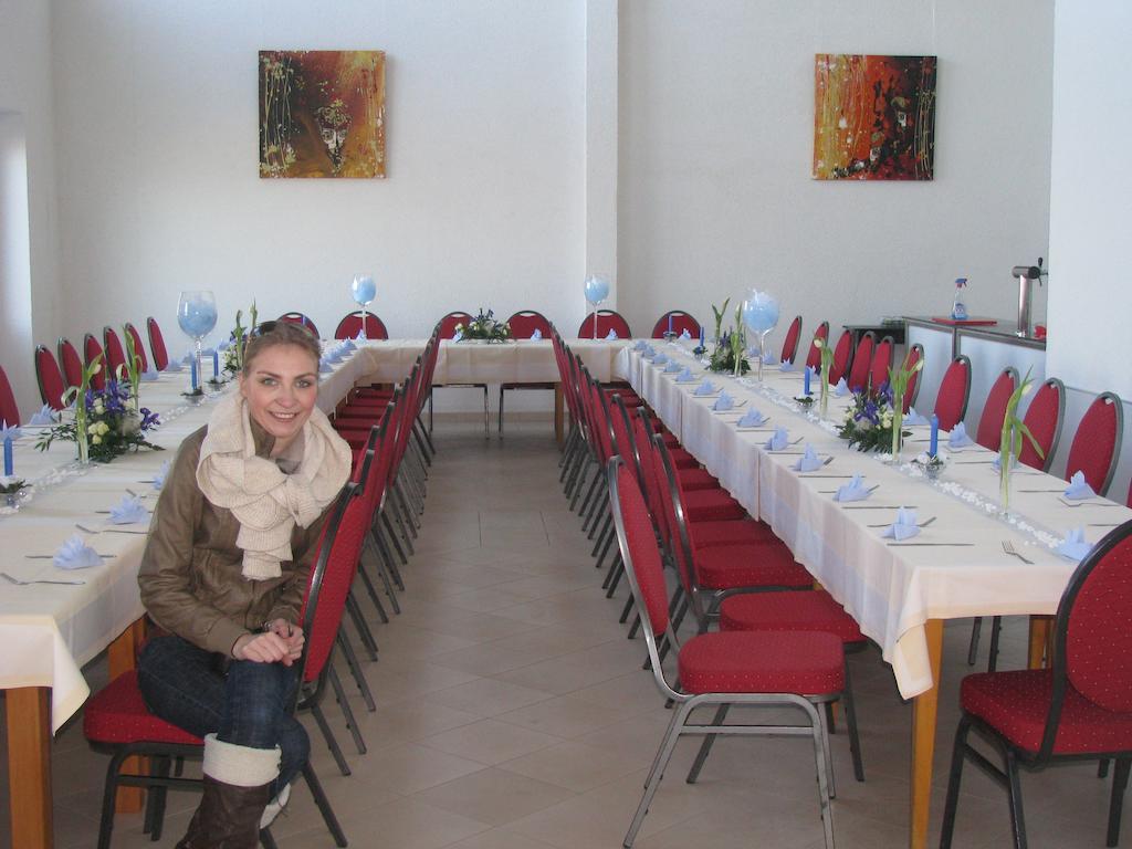Pension Am Radweg & Ristorante Juani Wriezen Dış mekan fotoğraf