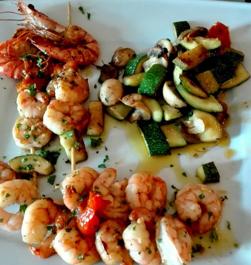 Pension Am Radweg & Ristorante Juani Wriezen Dış mekan fotoğraf