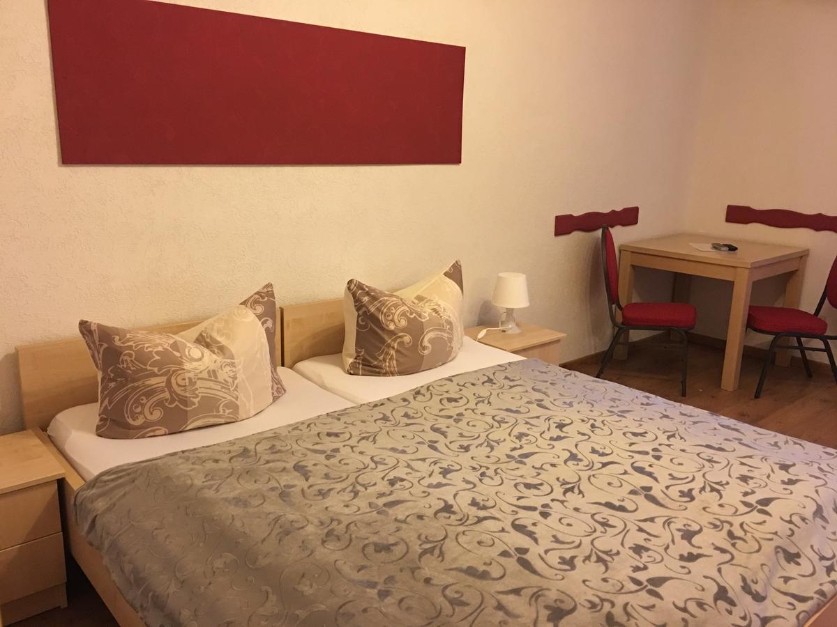 Pension Am Radweg & Ristorante Juani Wriezen Dış mekan fotoğraf
