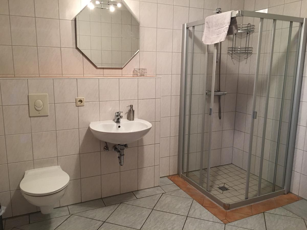 Pension Am Radweg & Ristorante Juani Wriezen Dış mekan fotoğraf