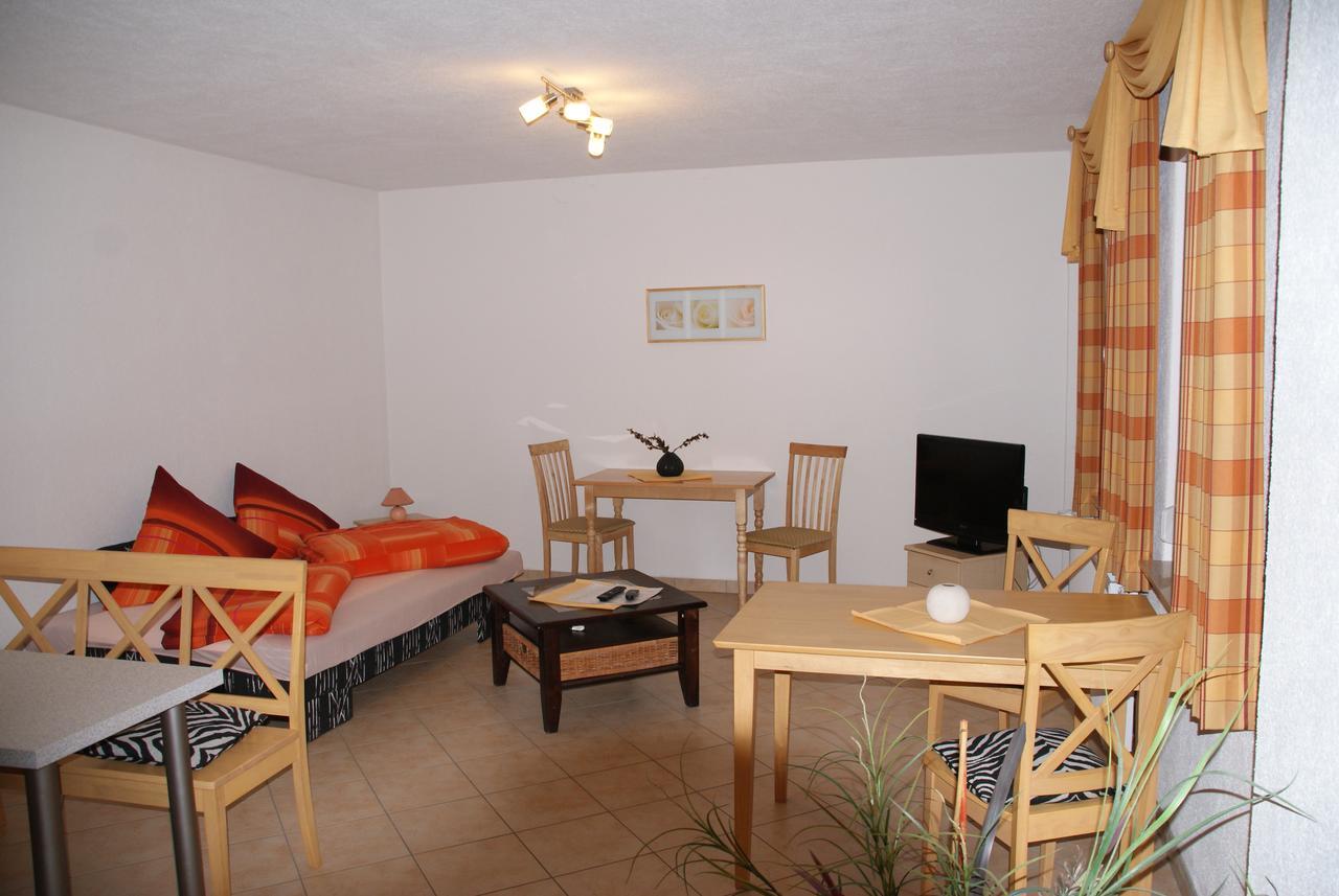 Pension Am Radweg & Ristorante Juani Wriezen Dış mekan fotoğraf